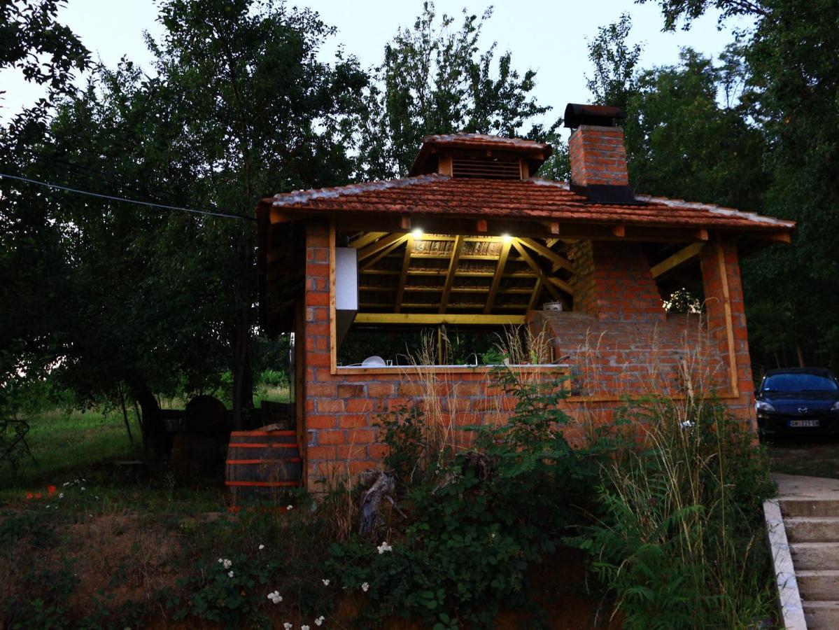 Bungalovi Api-Centar Gornji Milanovac Zewnętrze zdjęcie